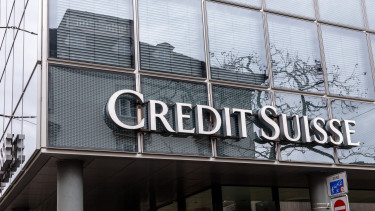 A Credit Suisse svájci bankóriás homlokzata. Fotó: Shutterstock
